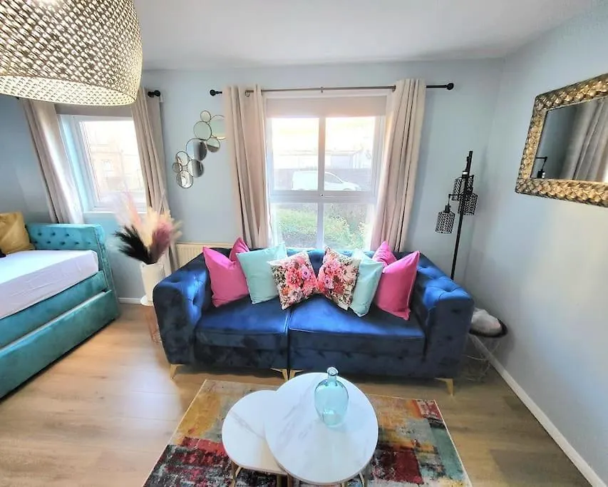 Harrismith Place Apartment By Sensational Stay Short Lets & Serviced Accommodation With Free Parking & Wi-Fi Edynburg